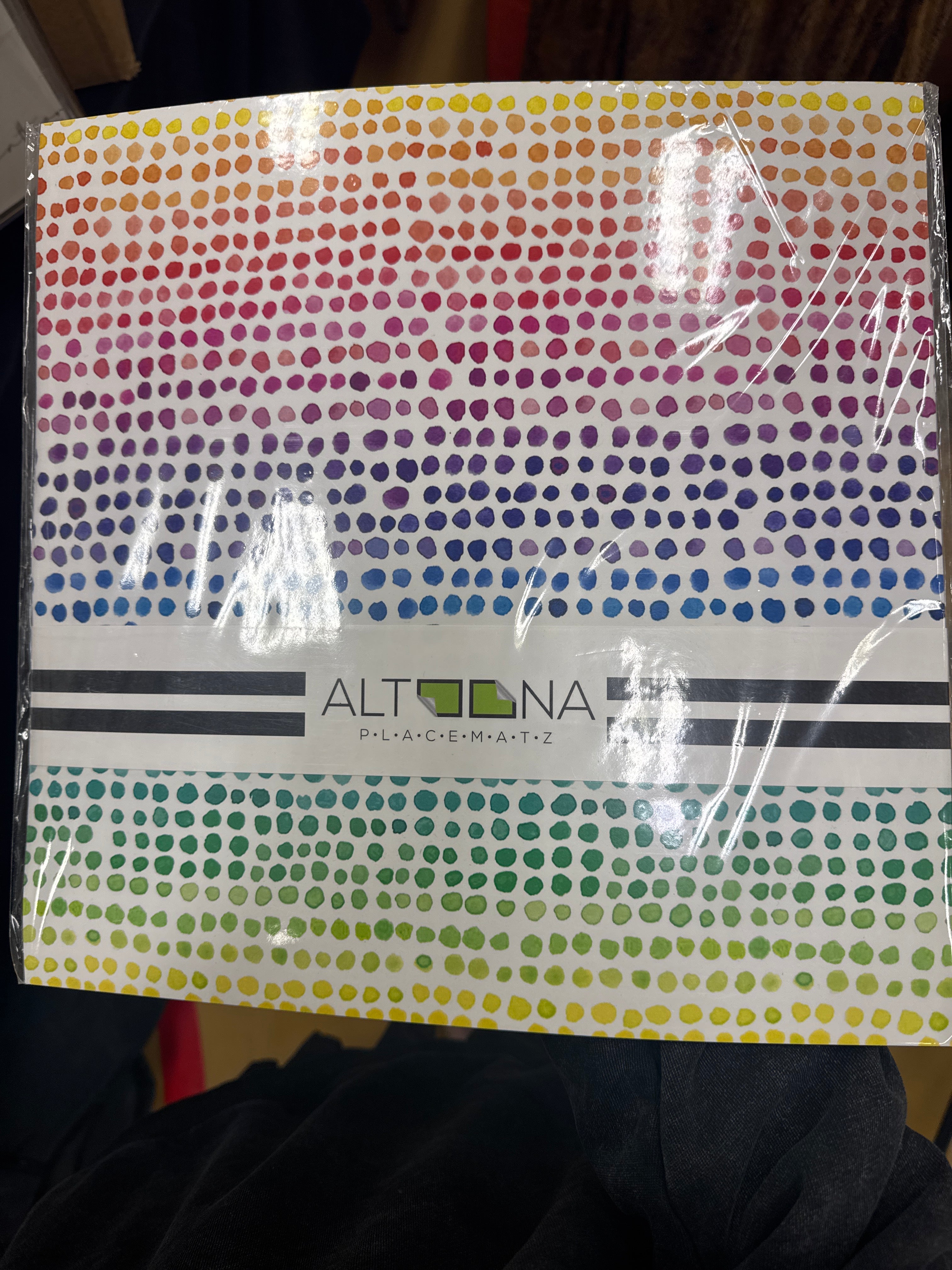 altoona paper placemat/ charger- color pops