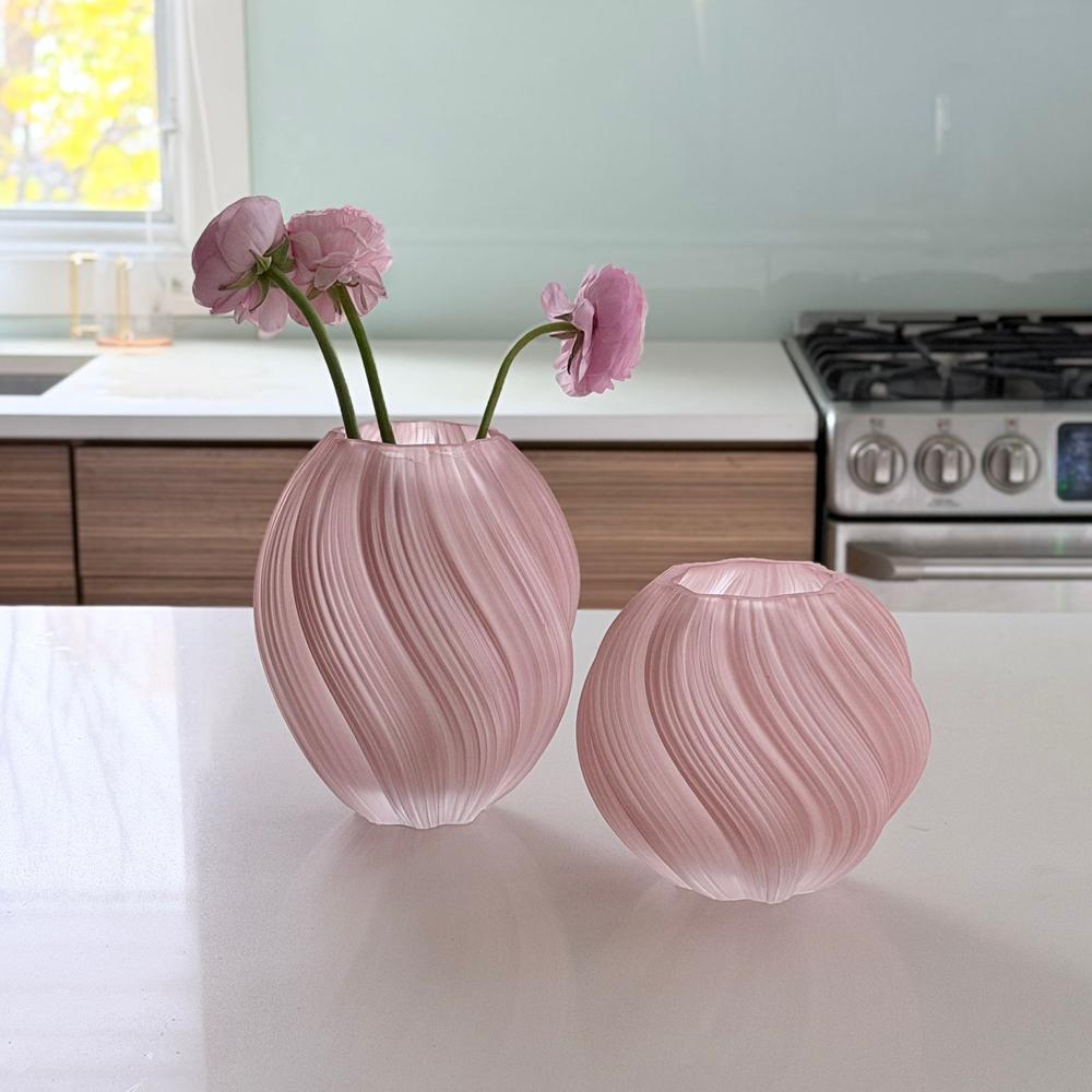 Twisted Swirl Vase