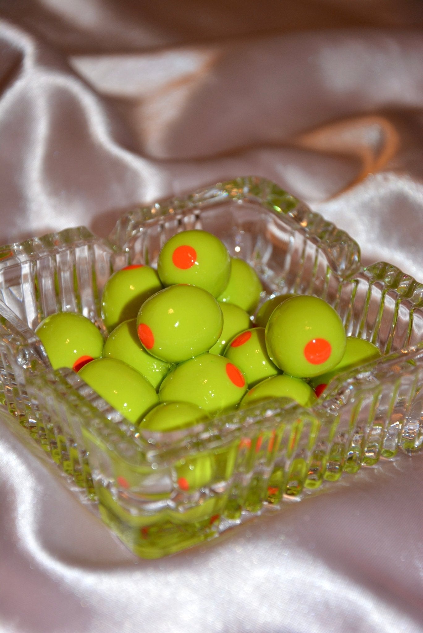 OLIVE ELEGANCE
