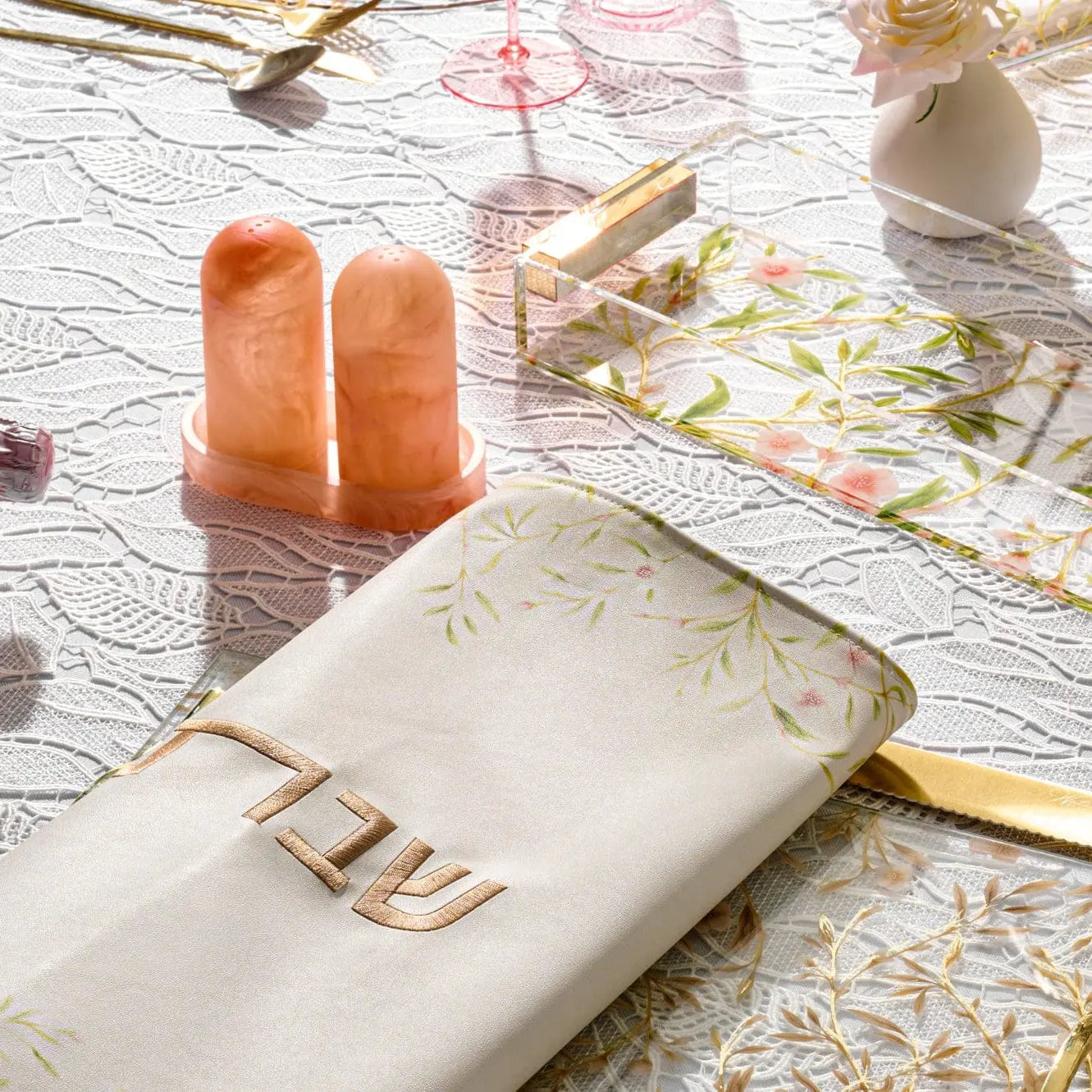 Resin Salt Shaker Set with Tray