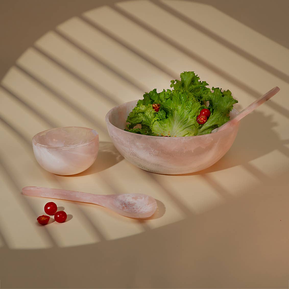 Radiant Resin 12&quot; Salad Bowl - Blush