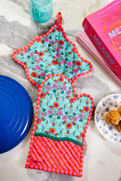Turquoise Pot Holder &amp; Oven Mitt