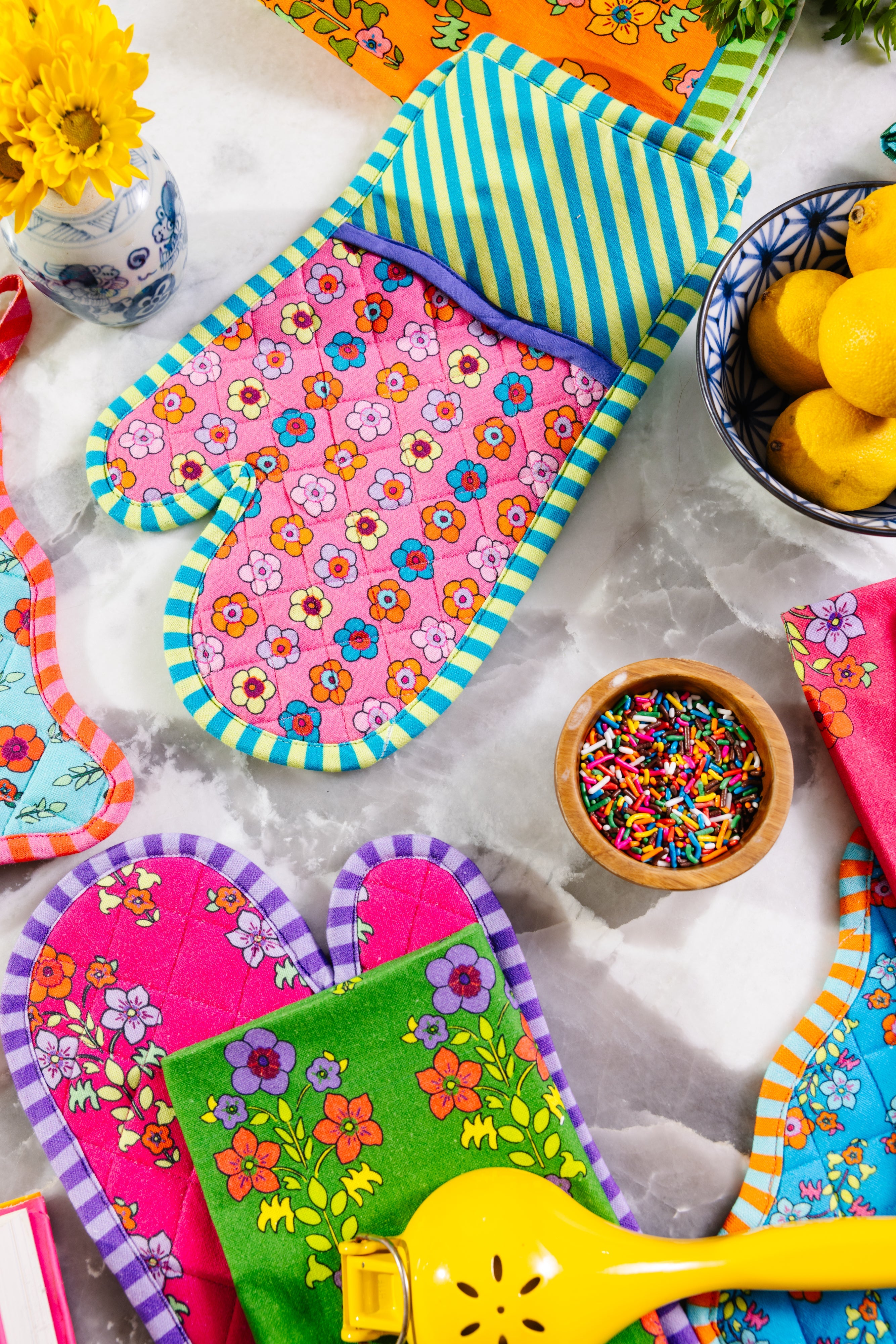 Pink Pot Holder &amp; Oven Mitt