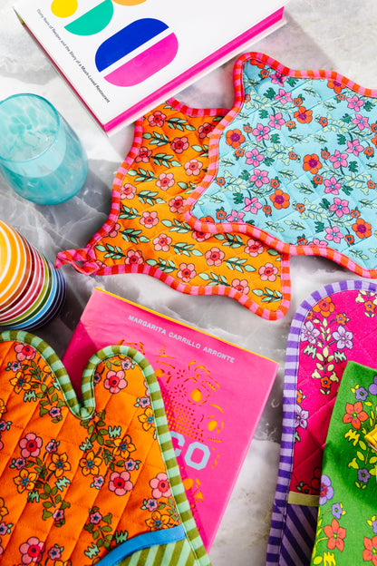 Orange Pot Holder &amp; Oven Mitt