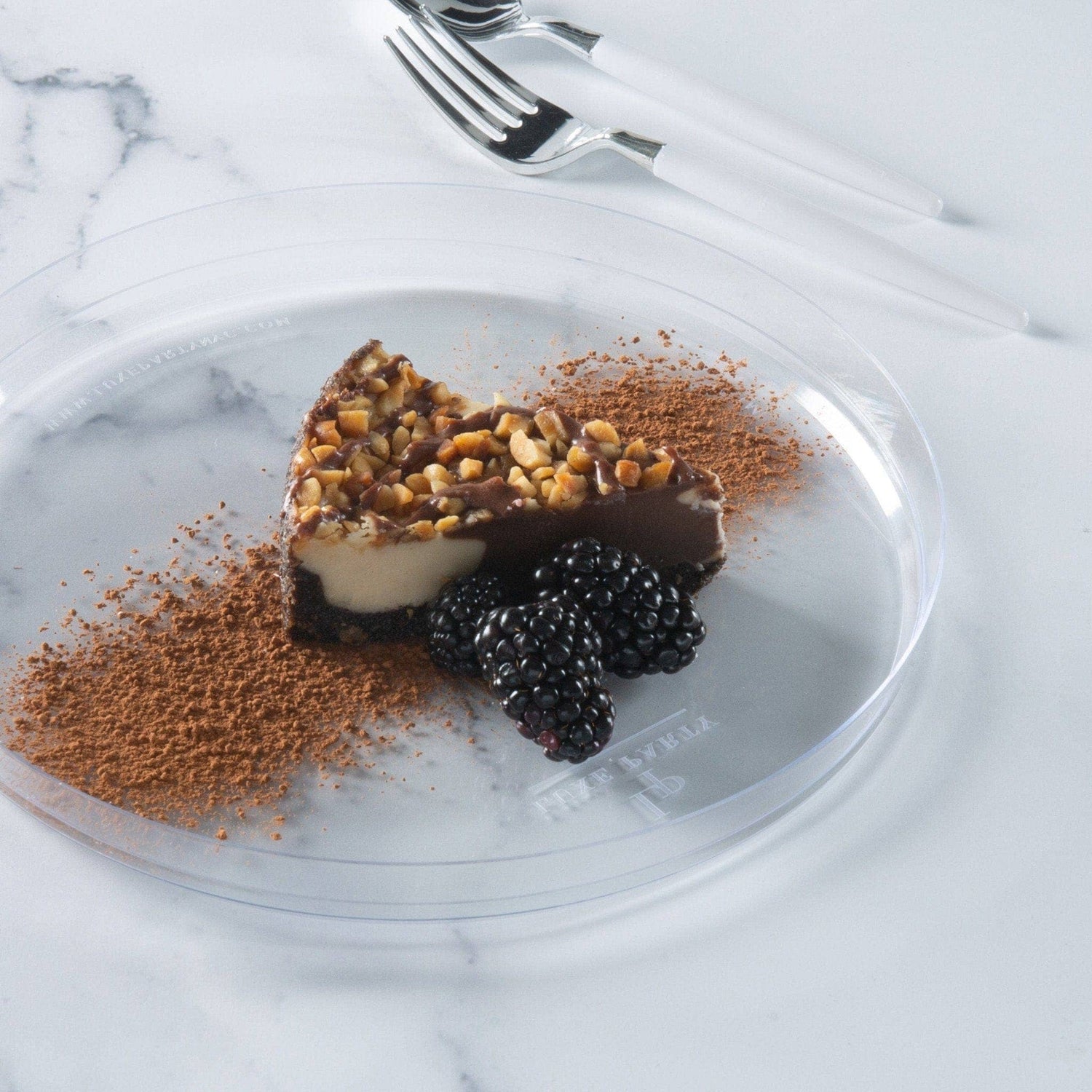 Round Clear Walled Plastic Plates | 10 Pack