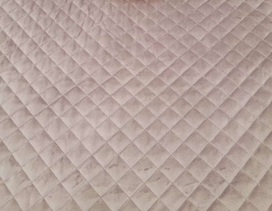 Quilted velvet tablecloth mauve