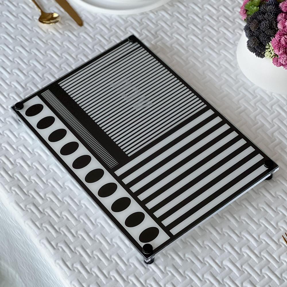 Black &amp; White Challah Board