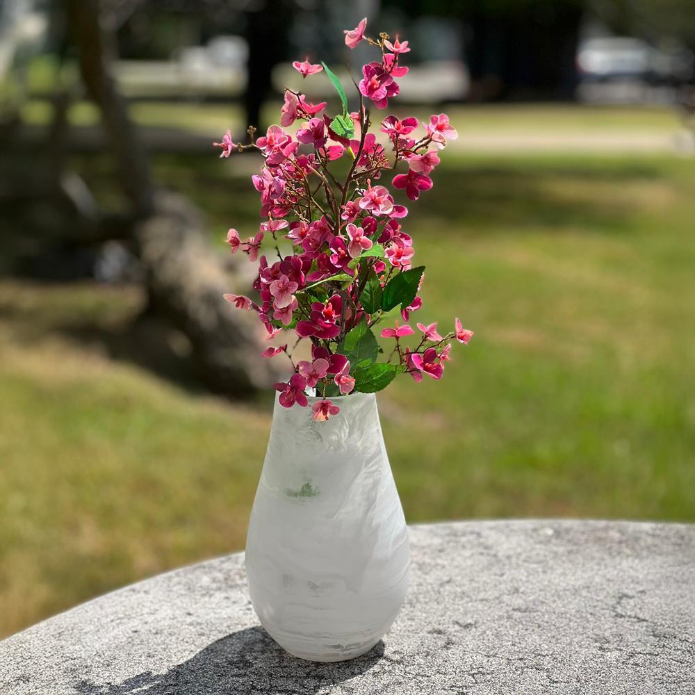 Resin Snow Drift Vase