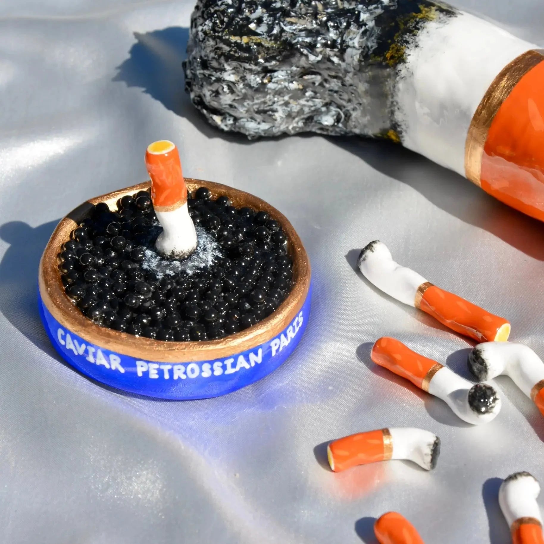 CIGS N’ CAVIAR