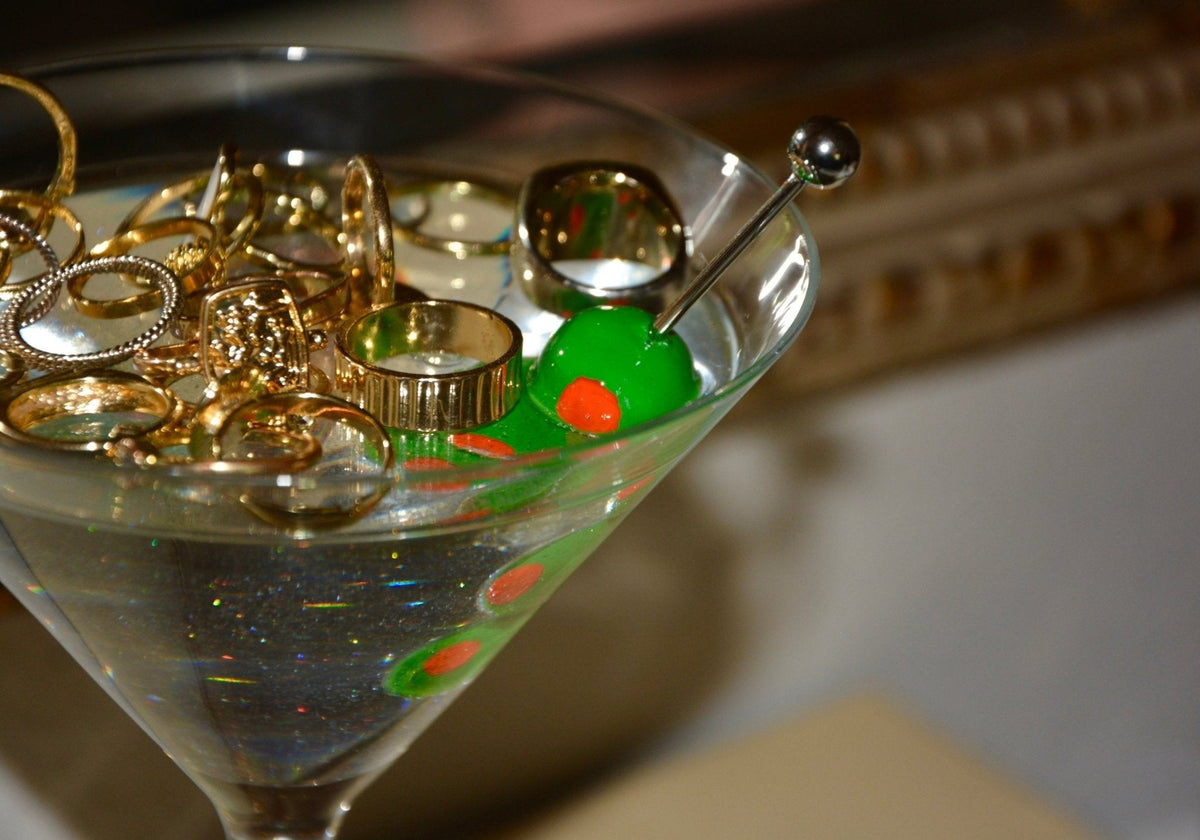 DIRTY MARTINI DECOR