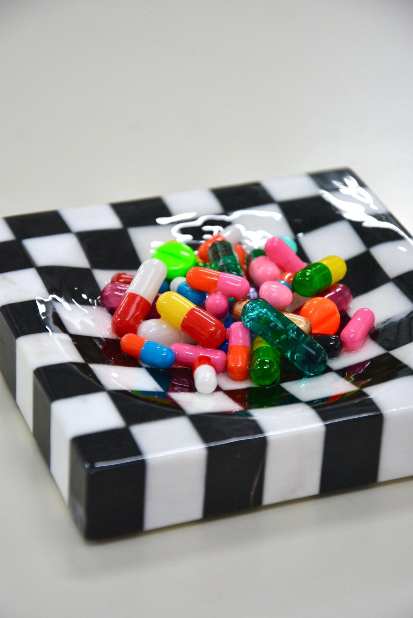 PHARMACY HEIST TRAY