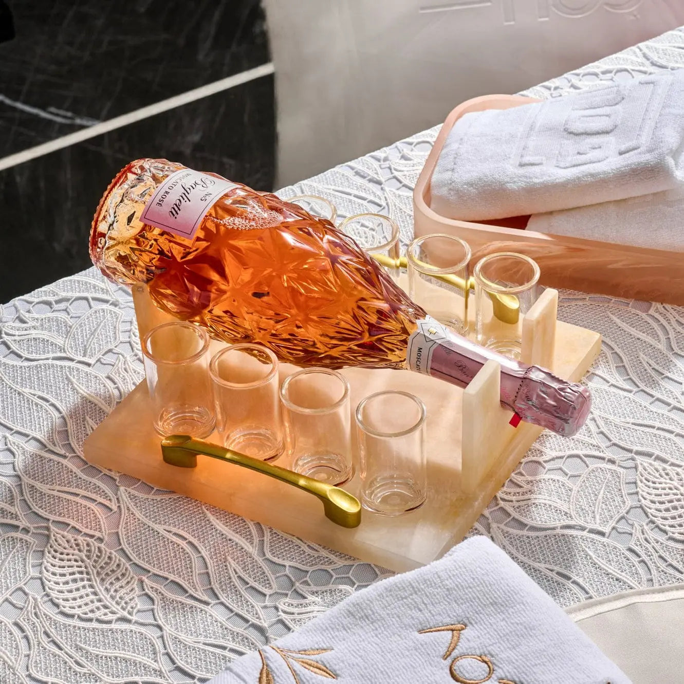 Resin Liquor &amp; Wine Serving Set